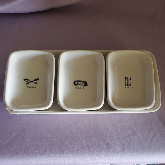 4 piece Rae Dunn Appetizer Set Snack Nibble Munch - Picture 3 of 3